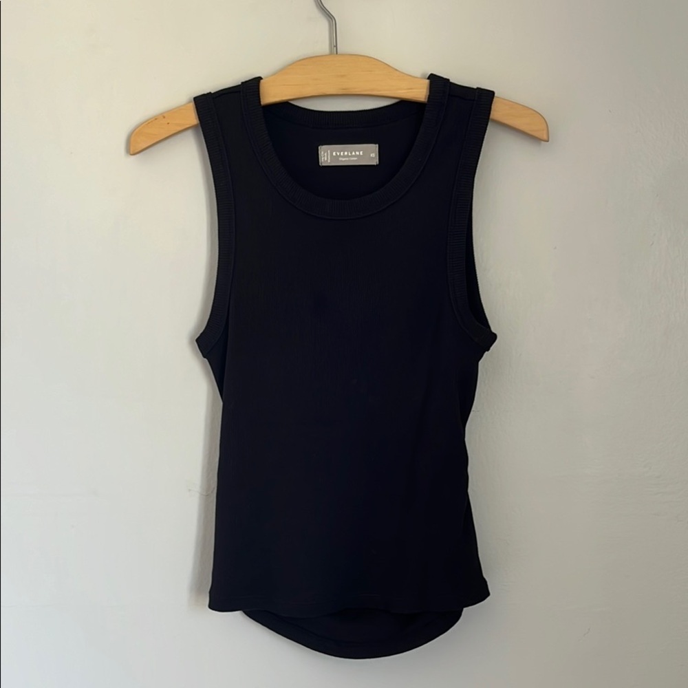 Everlane Black Fitted ribbedSleeveless Tank Top with open back cutout. Size XS